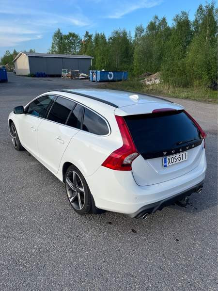 Volvo V60 Оулу - изображение 6