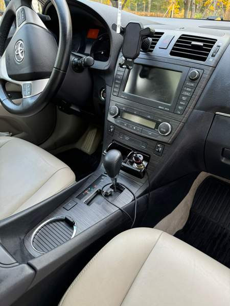 Toyota Avensis Chukotskiy Avtonomnyy Okrug – foto 7