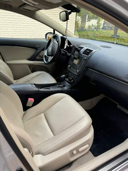 Toyota Avensis Chukotskiy Avtonomnyy Okrug – foto 8