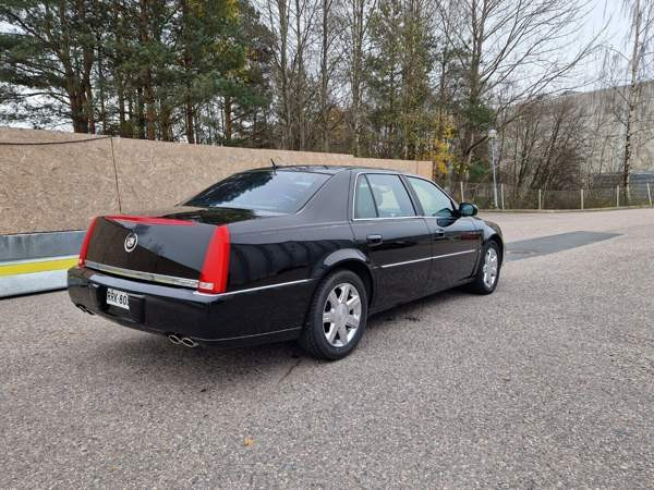 Cadillac DTS Helsinki – foto 3
