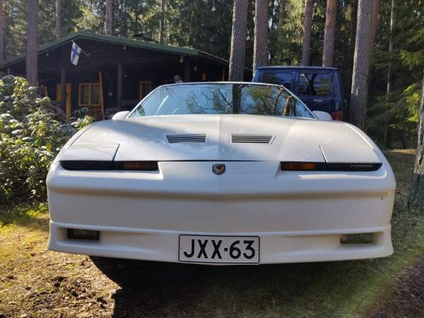 Pontiac Firebird Helsinki - изображение 7