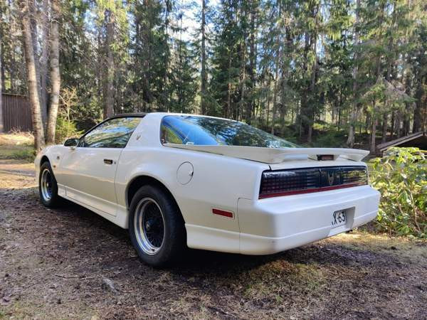 Pontiac Firebird Helsinki - изображение 6