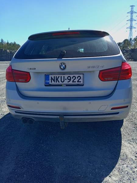 BMW 320 Райсио - изображение 3