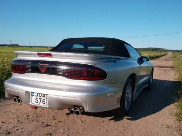 Pontiac Firebird Alahärmä – foto 3