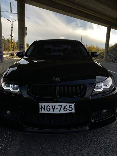 BMW 330 Seinaejoki - photo 1