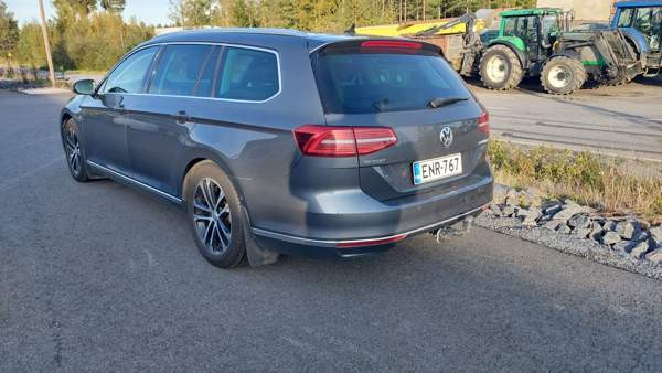 Volkswagen Passat Сейняйоки - изображение 3