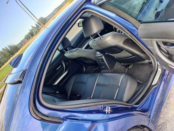BMW 335 Orivesi - valokuva 4