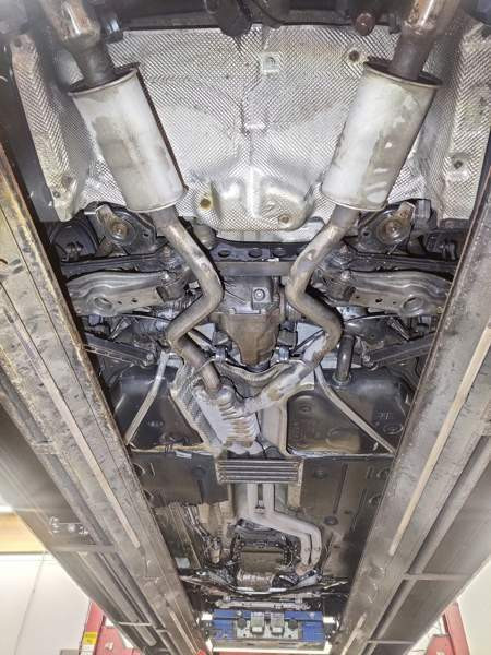 BMW 335 Orivesi - valokuva 7