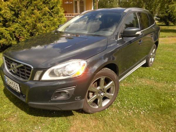 Volvo XC60 Hafnarfjoerdur - valokuva 1