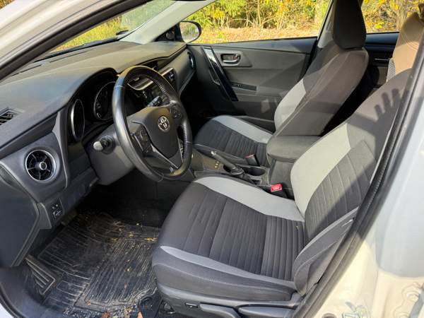 Toyota Auris Кангасала - изображение 6