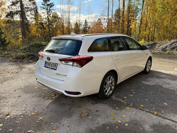 Toyota Auris Кангасала - изображение 4