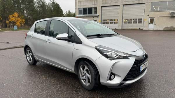 Toyota Yaris Helsinki - изображение 2