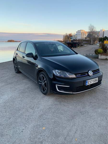 Volkswagen Golf Nokia - photo 1