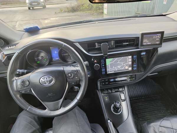 Toyota Auris Turtkul - valokuva 1