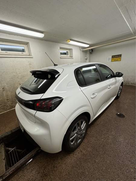 Peugeot 208 Тампере - изображение 5