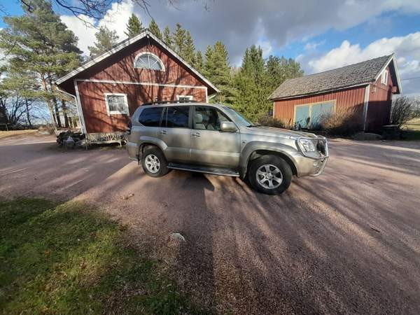 Toyota Land Cruiser Sarov – foto 2