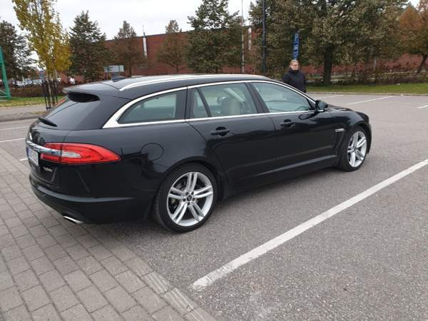 Jaguar XF Мянтсяля - изображение 4