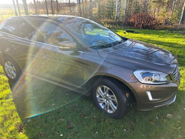 Volvo XC60 Kannus - valokuva 4