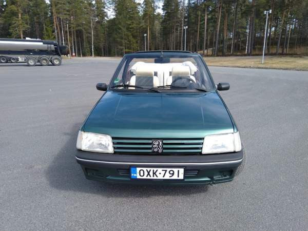Peugeot 205 Pihtipudas - valokuva 2