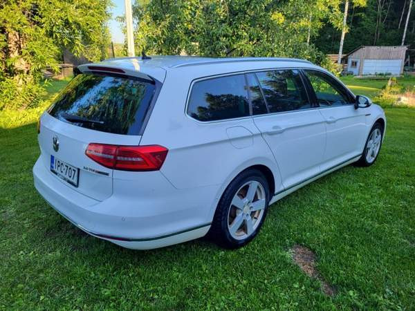 Volkswagen Passat Maaninka - photo 4