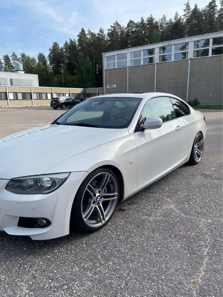 BMW 330 Orimattila - изображение 2