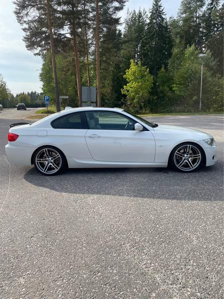 BMW 330 Orimattila - изображение 7
