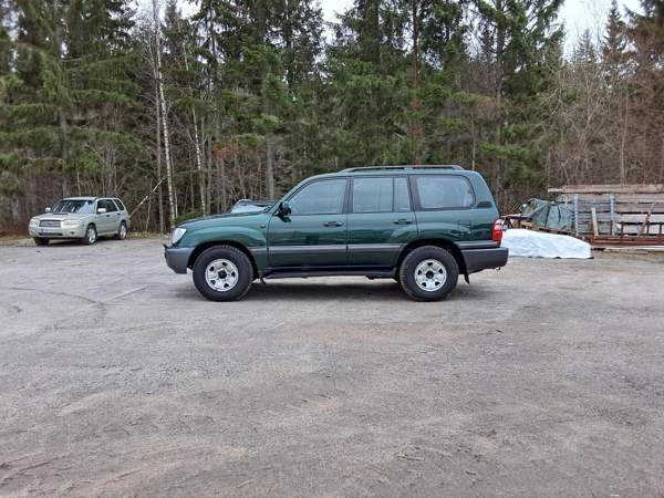 Toyota Land Cruiser Kuopio - photo 1