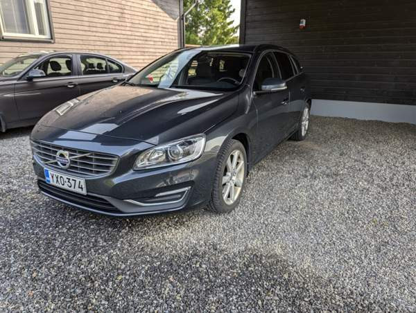 Volvo V60 Hafnarfjoerdur – foto 2