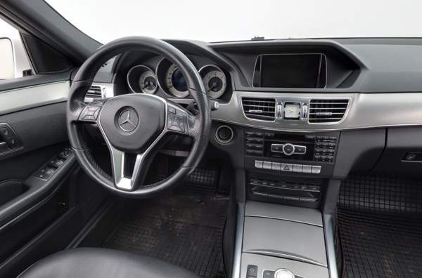 Mercedes-Benz E Tornio - photo 6