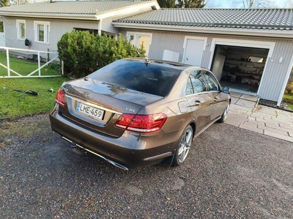 Mercedes-Benz E Oulainen - valokuva 8