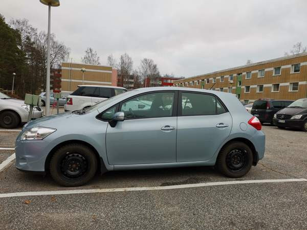 Toyota Auris Vantaa - photo 5
