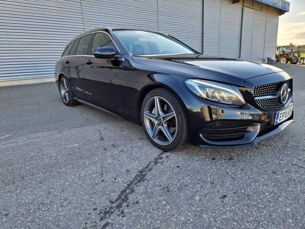 Mercedes-Benz C Turtkul - valokuva 3