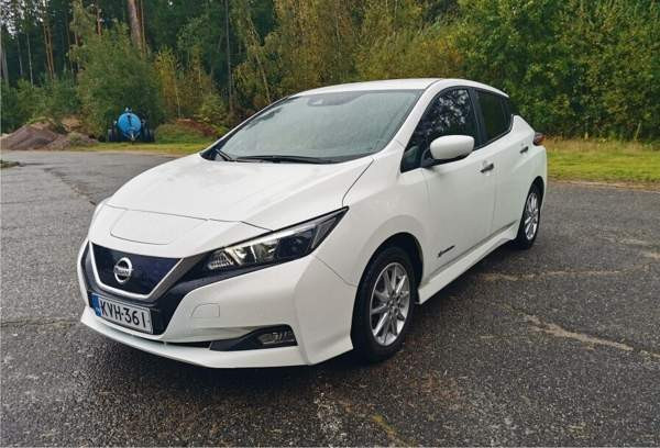 Nissan Leaf Helsinki - valokuva 3