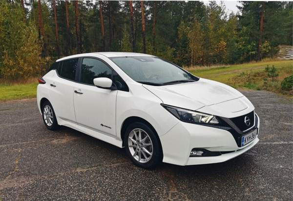 Nissan Leaf Helsinki - valokuva 2