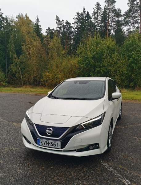 Nissan Leaf Helsinki - valokuva 1