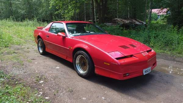 Pontiac Firebird Туусула - изображение 1