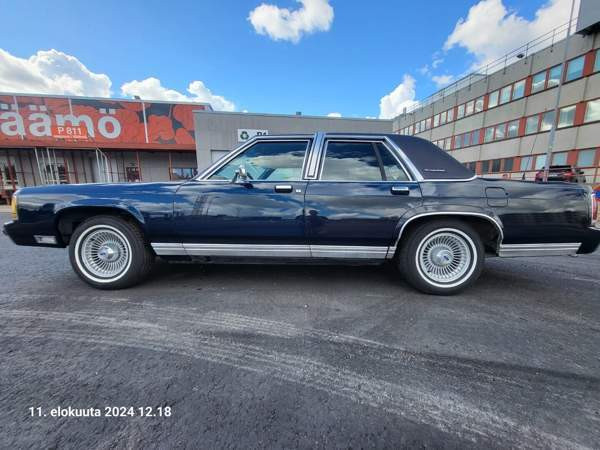 Ford Crown Victoria Espoo - valokuva 5