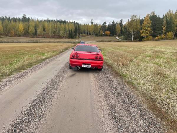 Nissan Skyline Vantaa - valokuva 8