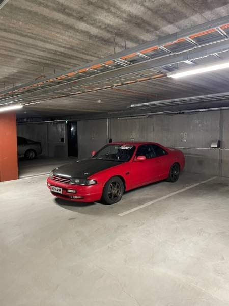 Nissan Skyline Vantaa - valokuva 5