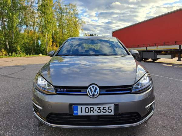 Volkswagen Golf Vantaa - valokuva 8