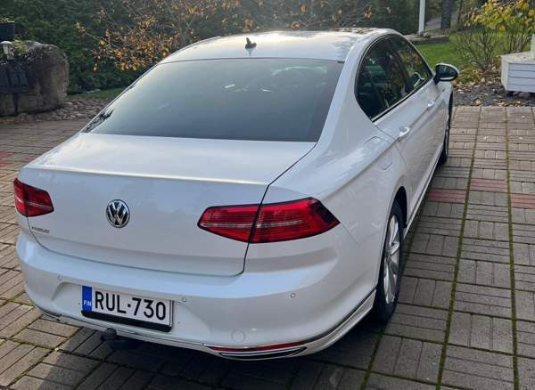 Volkswagen Passat Turtkul - photo 2