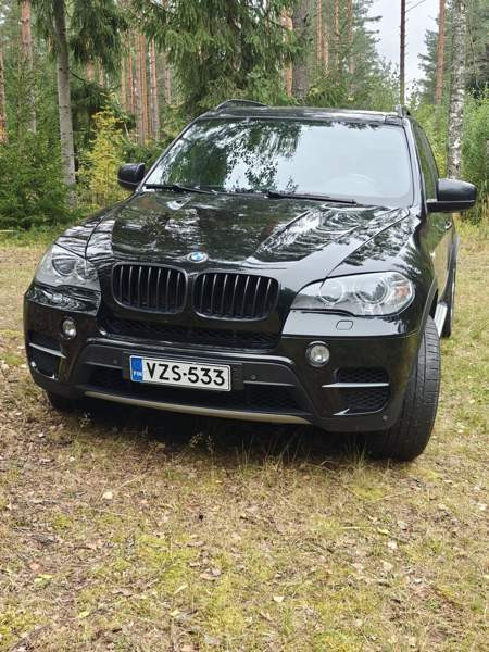BMW X5 Вантаа - изображение 1