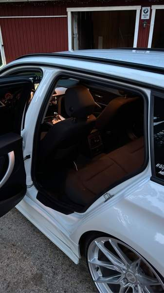 BMW 318 Sarov - valokuva 8