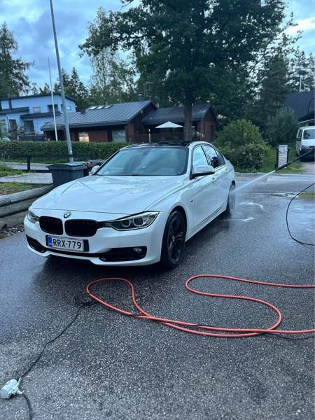 BMW 320 Эспоо - изображение 3