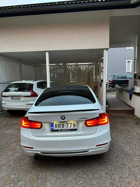 BMW 320 Эспоо - изображение 4
