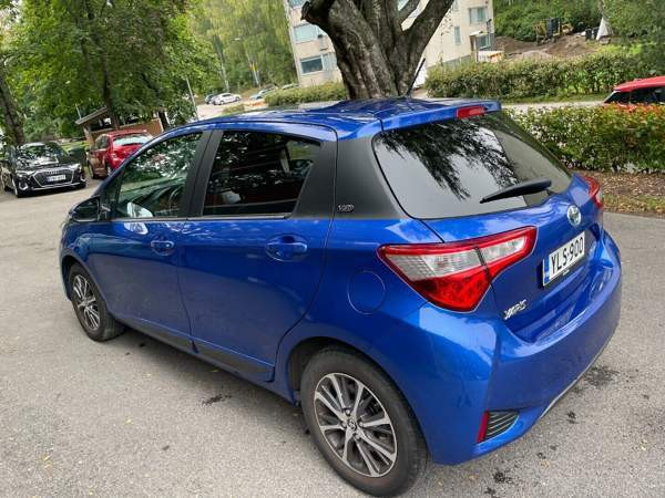 Toyota Yaris Helsinki - изображение 4