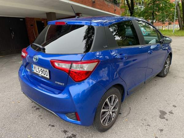 Toyota Yaris Helsinki - изображение 3