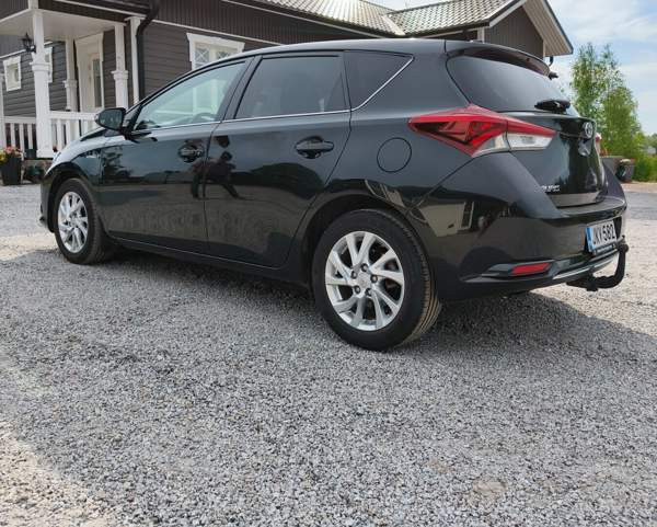 Toyota Auris Laitila - photo 3