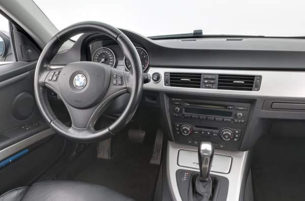 BMW 335 Тампере - изображение 8