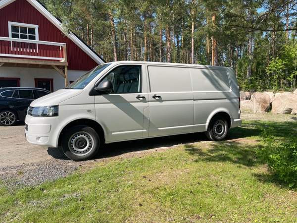 Volkswagen Transporter Luga – foto 8